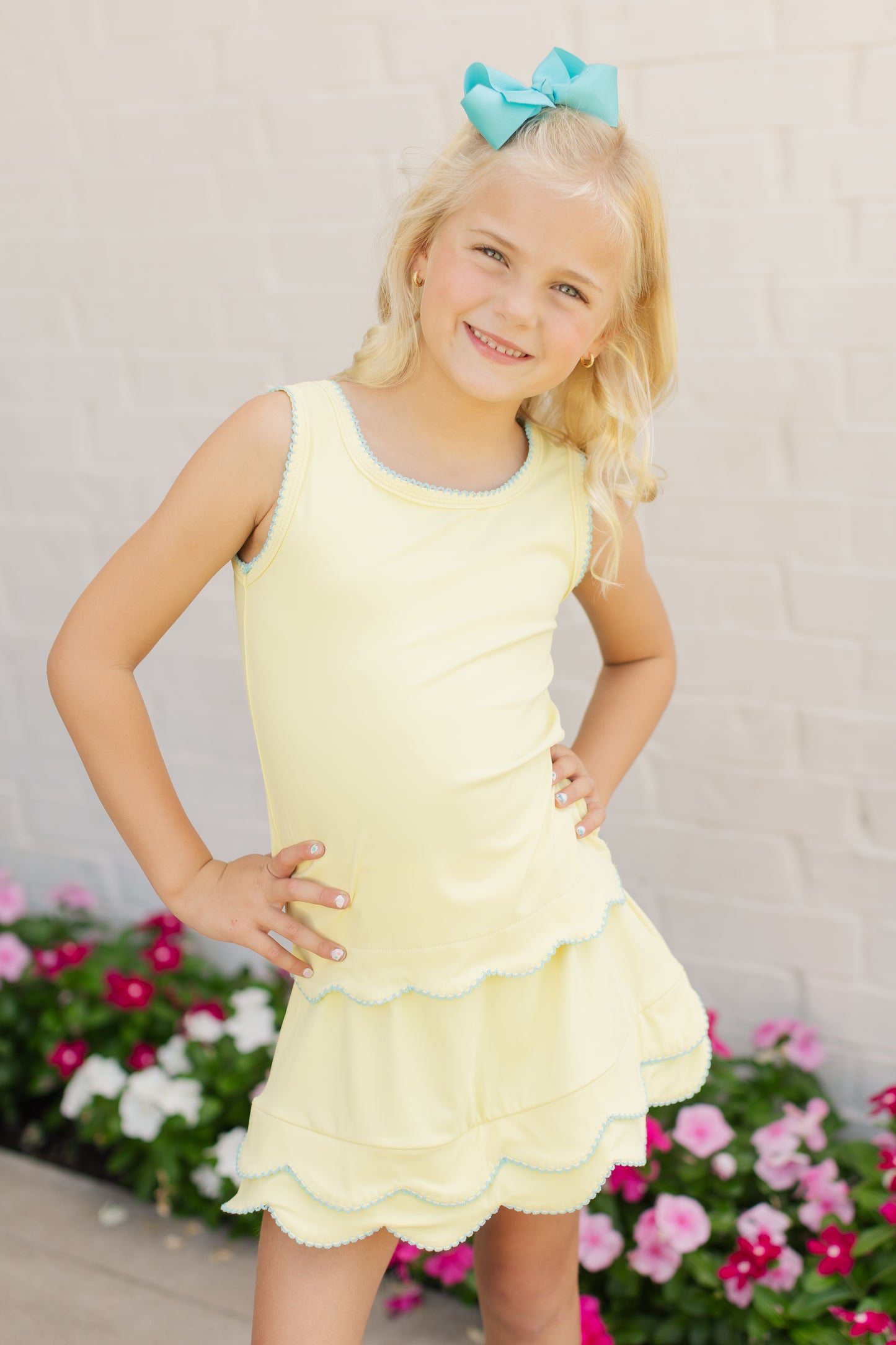 Yellow Scalloped Set